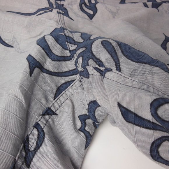 Quicksilver vintage board shorts, 2 pockets grey tropical flowers 36 tie front - Picture 10 of 11